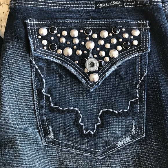Miss Me Embellished Jeans - Picture 2 of 8